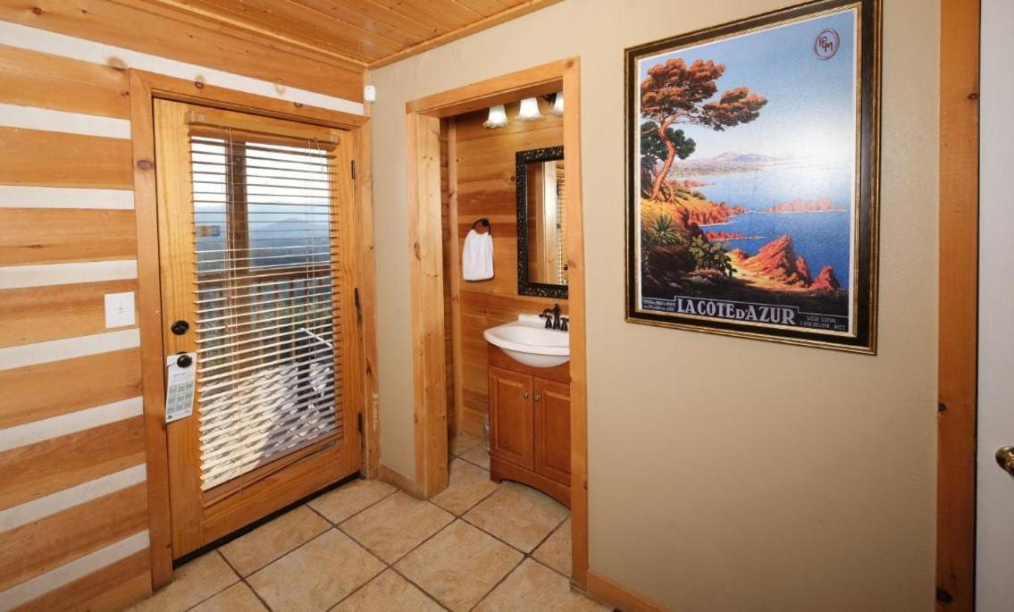 Smoky View With A Twist Villa Pigeon Forge Eksteriør bilde