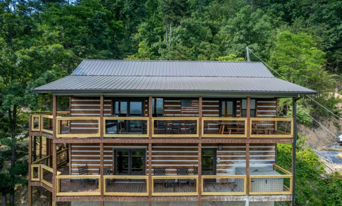 Smoky View With A Twist Villa Pigeon Forge Eksteriør bilde
