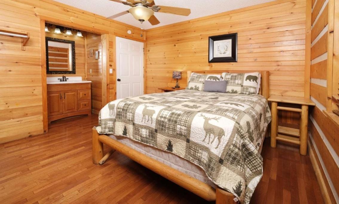 Smoky View With A Twist Villa Pigeon Forge Eksteriør bilde