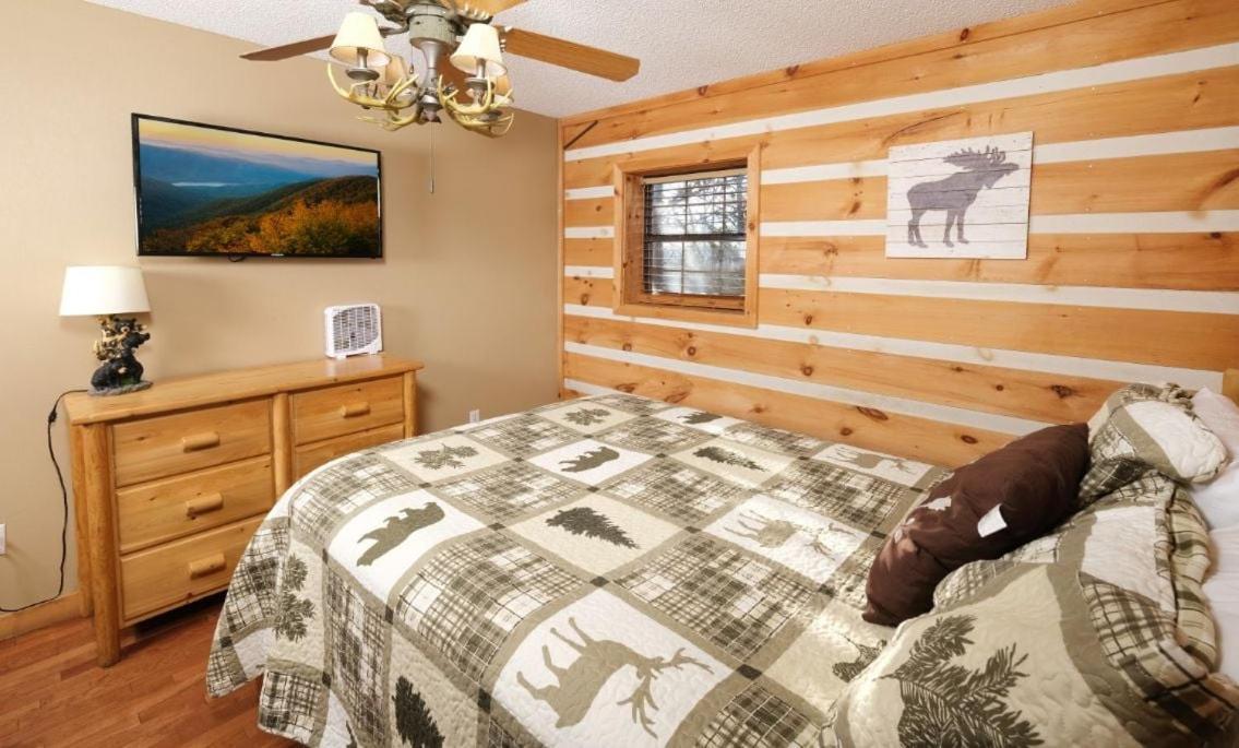 Smoky View With A Twist Villa Pigeon Forge Eksteriør bilde